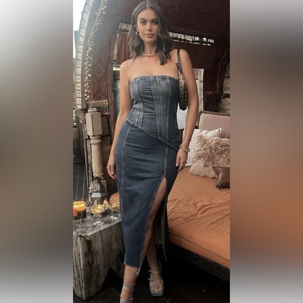 Zara NWT Distressed Navy Denim Strapless Midi Dress w/ Side Slit (Size XS) - Picture 2 of 9